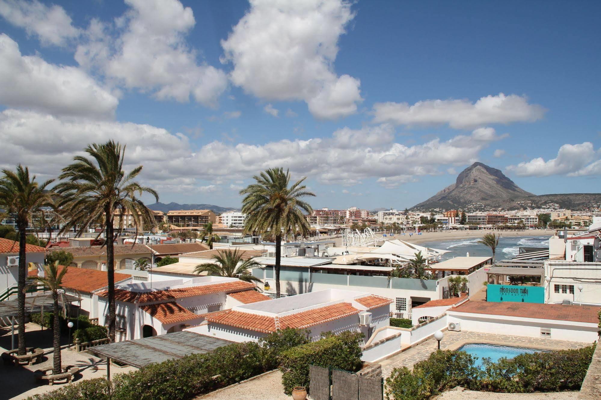 Bungalows El Arenal Hotel Javea Exterior photo